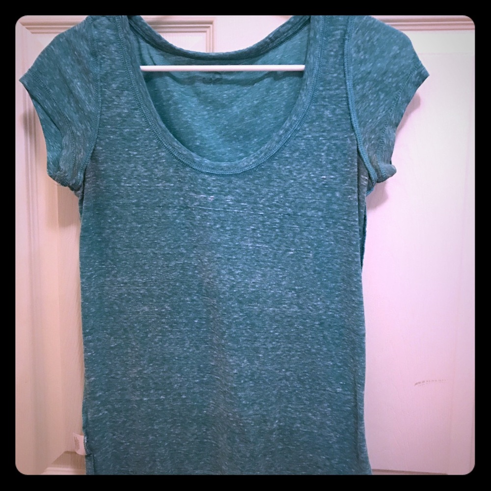 SO blue/turquoise t shirt
